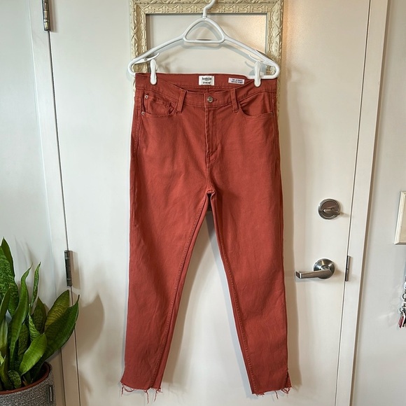 KENSIE | Vintage Luxe Ultimate High Rise Skinny Women's Rust Jeans - Picture 2 of 11